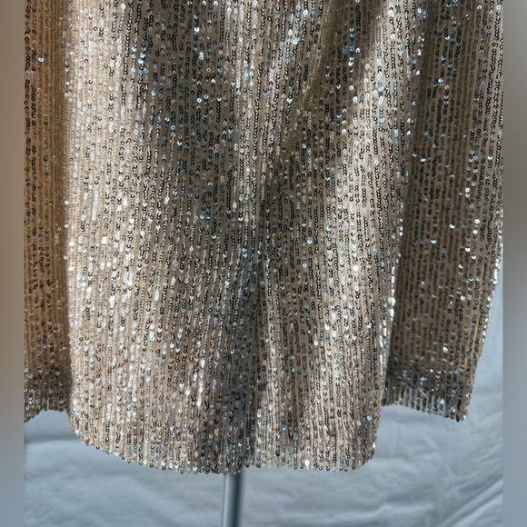 Elegant Gold Sequin Skirt - Picture 2 of 5